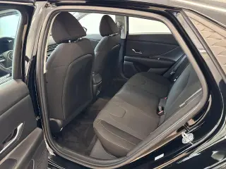 Hyundai ELANTRA 2025 SE 4dr Sedan