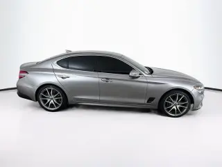 Genesis G70 2023 2.0T 4dr Sedán