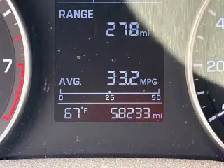 Hyundai ELANTRA 2017 SE Sedán 4 puertas 6M