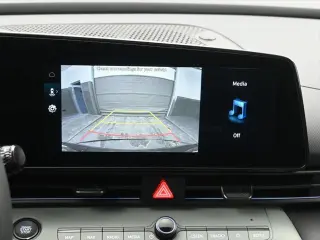 Hyundai ELANTRA Híbrido 2026 Limited Sedán de 4 puertas
