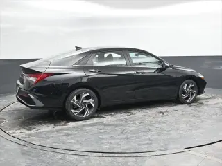 Hyundai ELANTRA Híbrido 2026 Limited Sedán de 4 puertas