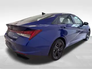 Hyundai ELANTRA Híbrido 2023 Azul 4dr Sedán