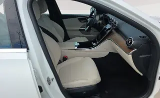 Mercedes-Benz Clase C 2025 C 300 Sedán 4 puertas