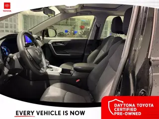 Toyota RAV4 Híbrido 2025 AWD XLE 4dr SUV