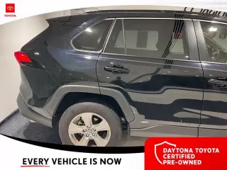 Toyota RAV4 Híbrido 2025 AWD XLE 4dr SUV