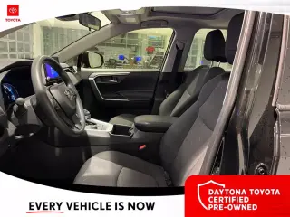 Toyota RAV4 Híbrido 2025 AWD XLE 4dr SUV
