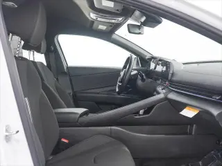 Hyundai ELANTRA Híbrido 2025 SEL Sport 4dr Sedán