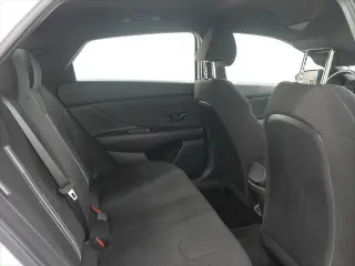 Hyundai ELANTRA Híbrido 2025 SEL Sport 4dr Sedán