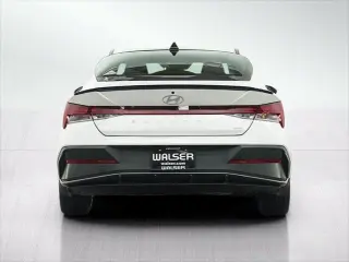 Hyundai ELANTRA Híbrido 2025 SEL Sport 4dr Sedán
