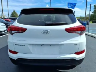Hyundai TUCSON 2018 AWD SE 4dr SUV