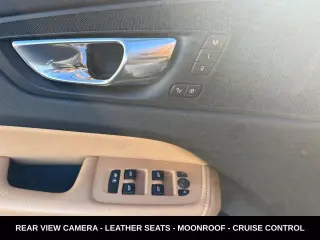 Volvo XC60 2020 AWD T5 Momentum 4dr SUV