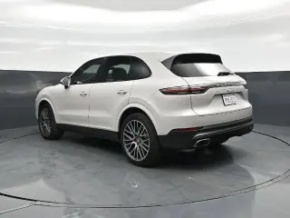 Porsche Cayenne 2021 AWD 4dr SUV