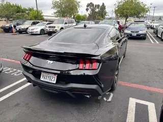 Ford Mustang 2024 EcoBoost 2d Fastback