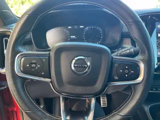 Volvo XC40 2021 AWD T5 R-Design 4dr SUV