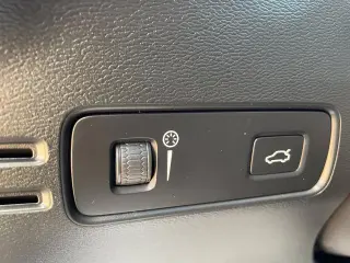 Volvo XC40 2021 AWD T5 R-Design 4dr SUV