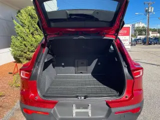 Volvo XC40 2021 AWD T5 R-Design 4dr SUV