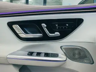 Mercedes-Benz EQE 2023 AWD EQE 500 4MATIC 4dr Sedán