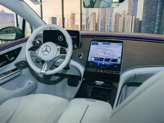 Mercedes-Benz EQE 2023 AWD EQE 500 4MATIC 4dr Sedán
