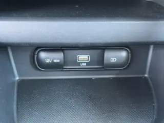 Kia Seltos 2023 S 4dr SUV