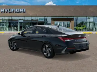 Hyundai ELANTRA 2026 SEL Sport Premium 4dr Sedan