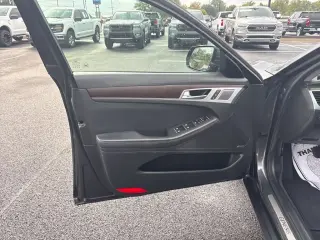 Genesis G80 2020 3.8 4dr Sedán