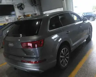 Audi Q7 2017 AWD 3.0T quattro Premium 4dr SUV