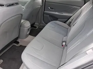 Hyundai ELANTRA 2024 SEL 4dr Sedan