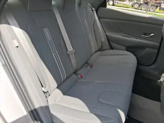 Hyundai ELANTRA 2024 SEL 4dr Sedan