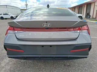 Hyundai ELANTRA 2024 SEL 4dr Sedan
