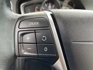 Volvo S60 2018 AWD T5 Inscripción 4dr Sedan