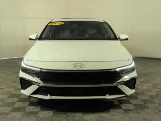 Hyundai ELANTRA 2024 Limited Sedán 4 puertas