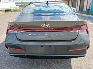 Hyundai ELANTRA 2025 SEL Convenience 4dr Sedán