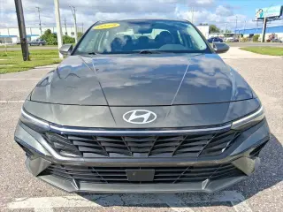Hyundai ELANTRA 2025 SEL Convenience 4dr Sedán