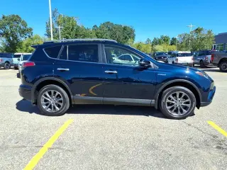 Toyota RAV4 híbrido 2017 AWD Limited 4dr SUV