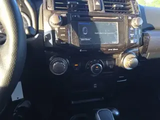 Toyota 4Runner 2019 4x4 SR5 4dr SUV