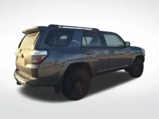 Toyota 4Runner 2019 4x4 SR5 4dr SUV