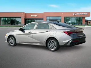Hyundai Elantra 2024 SEL 4dr Sedán