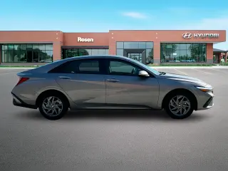 Hyundai Elantra 2024 SEL 4dr Sedán