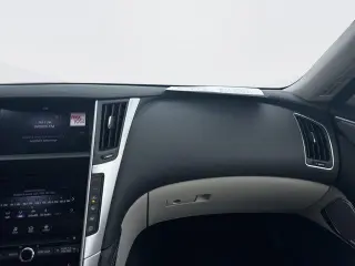 Infiniti Q50 2023 Luxe 4dr Sedán