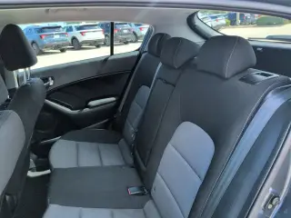 Kia Forte5 2016 LX 4dr Hatchback