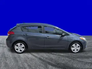 Kia Forte5 2016 LX 4dr Hatchback