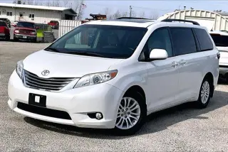 Toyota Sienna 2016 Limitado 7-Pasajeros 4dr Mini-Van