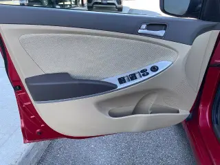 Hóyundai ACCENT 2013 GLS 4dr Sedan