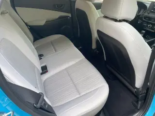 Hòndai KONA 2023 AWD SEL 4dr Crossover