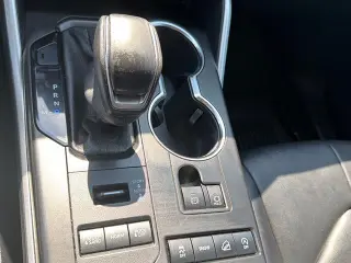 Toyota Highlander 2021 con tracción en las cuatro ruedas XLE de cuatro puertas SUV
