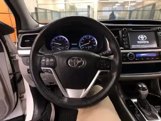 Toyota Highlander 2016 AWD Limited Platinum 4dr SUV