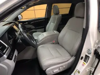 Toyota Highlander 2016 AWD Limited Platinum 4dr SUV