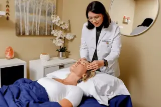 Dr. Lee AcuSuccess,Acupuncture
