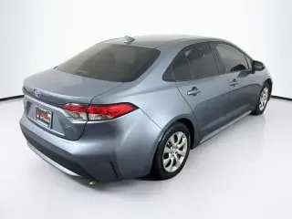 Toyota Corolla 2021 LE 4dr Sedán
