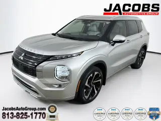 Mitsubishi Outlander 2022 SEL 4dr SUV
